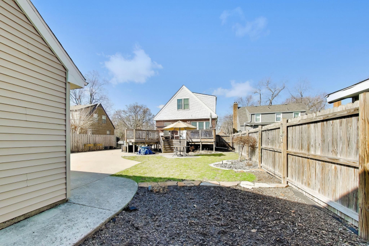 Listing Image 54