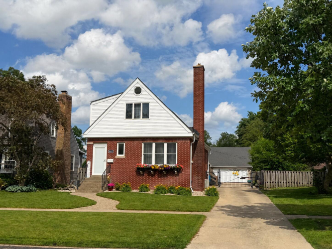 Listing Image 9