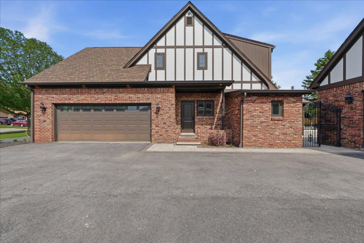 Listing Image 57