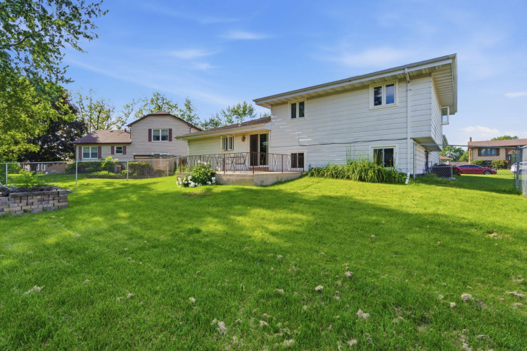 Listing Image 26