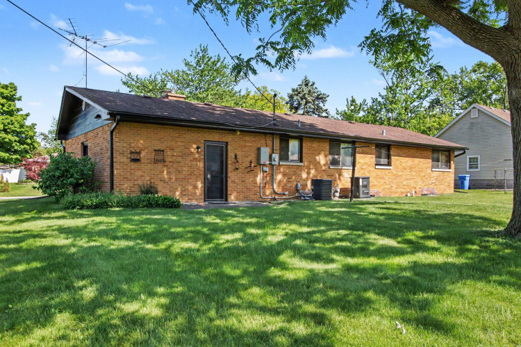 Listing Image 17