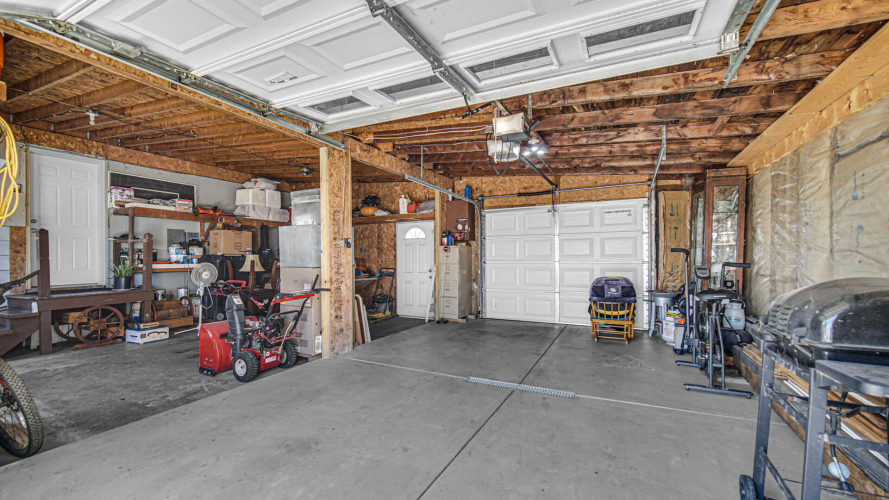 Listing Image 17