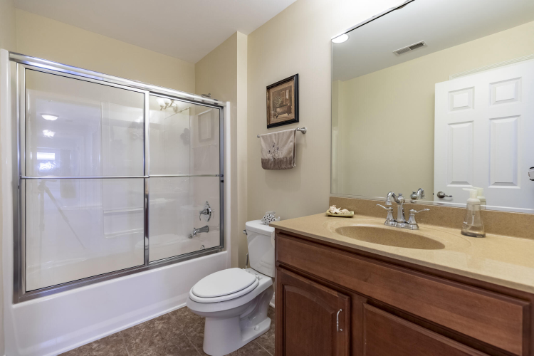 Listing Image 53