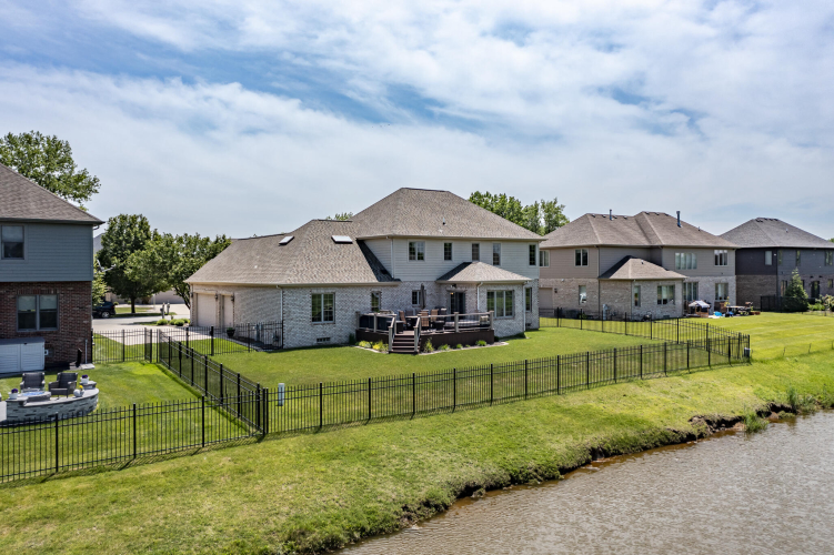 Listing Image 57
