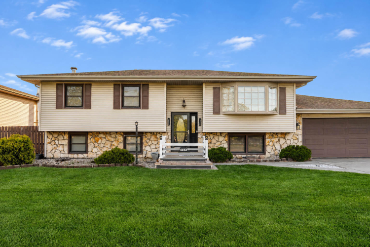 Listing Image 15