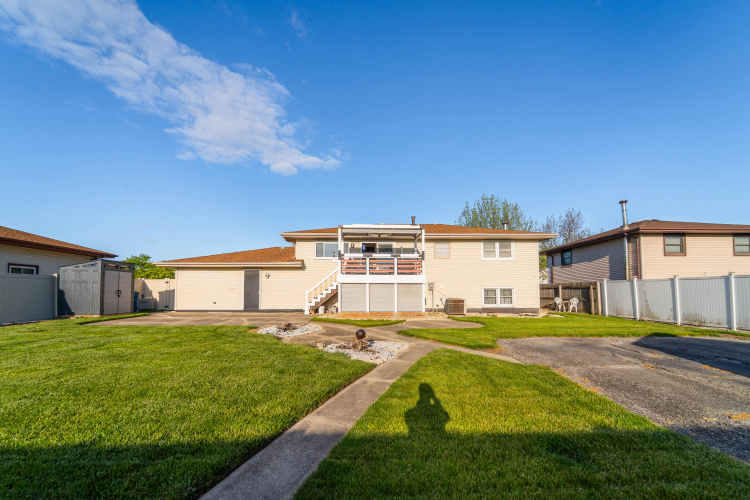 Listing Image 23