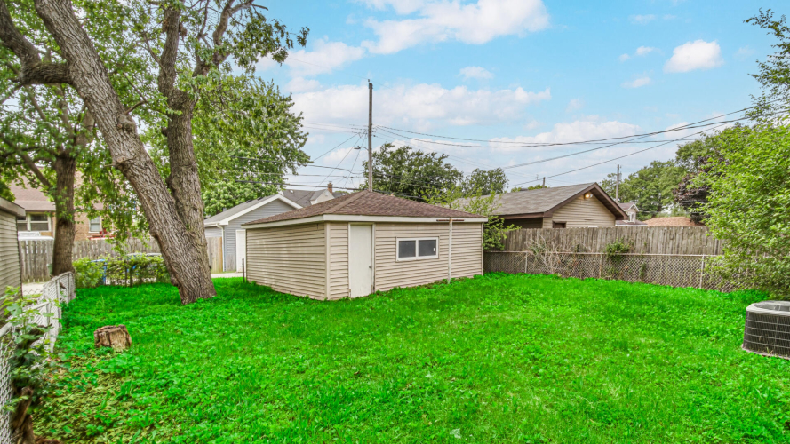 Listing Image 23