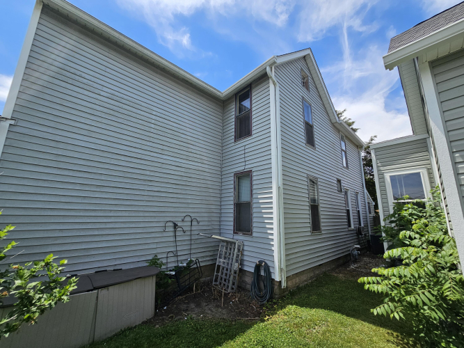 Listing Image 18