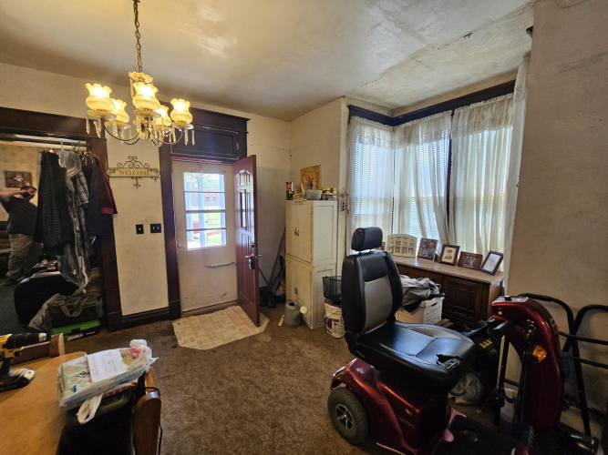 Listing Image 36