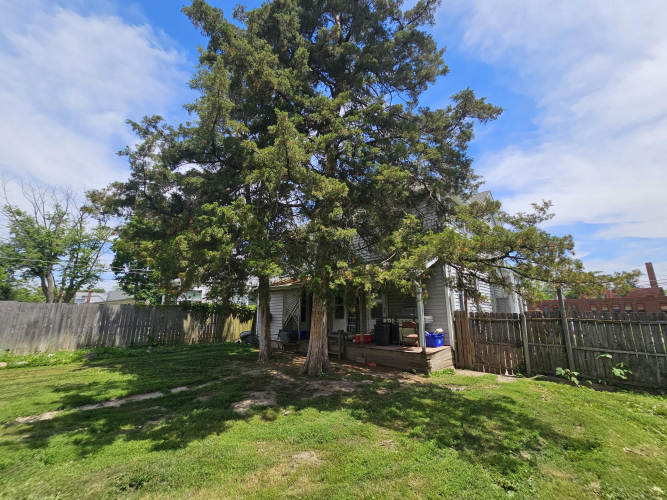 Listing Image 41