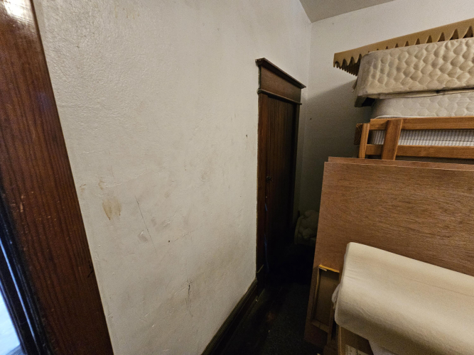Listing Image 46