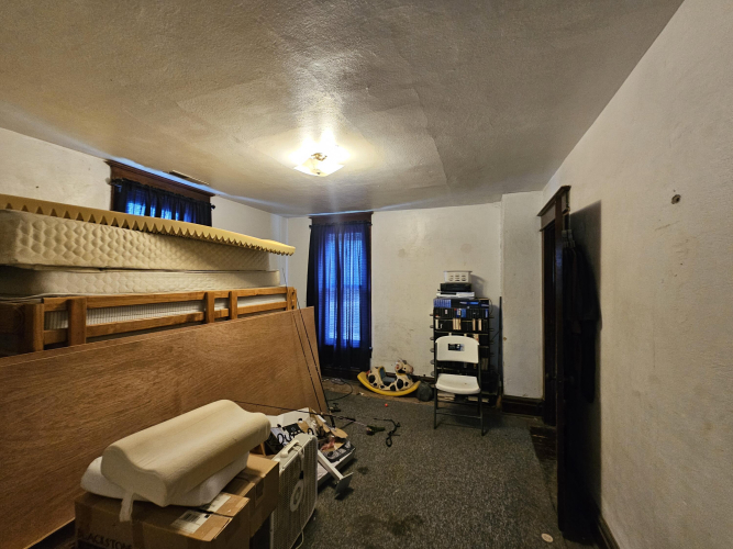 Listing Image 47