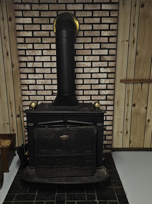 Listing Image 7