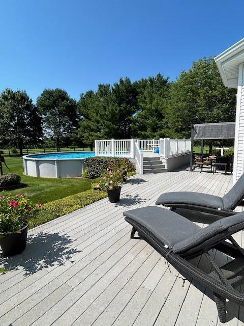 Listing Image 8