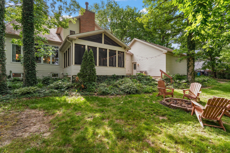 Listing Image 53