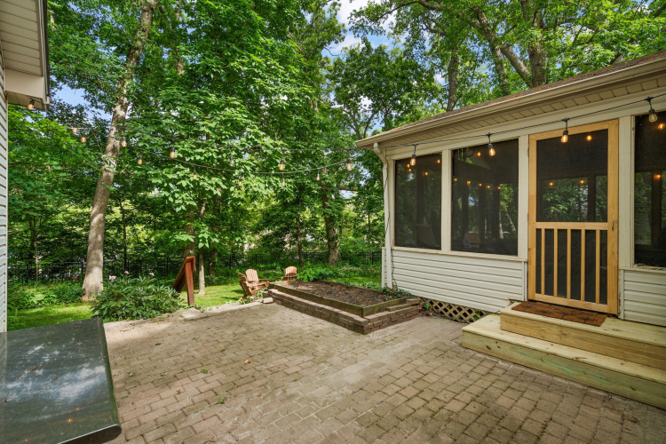 Listing Image 55