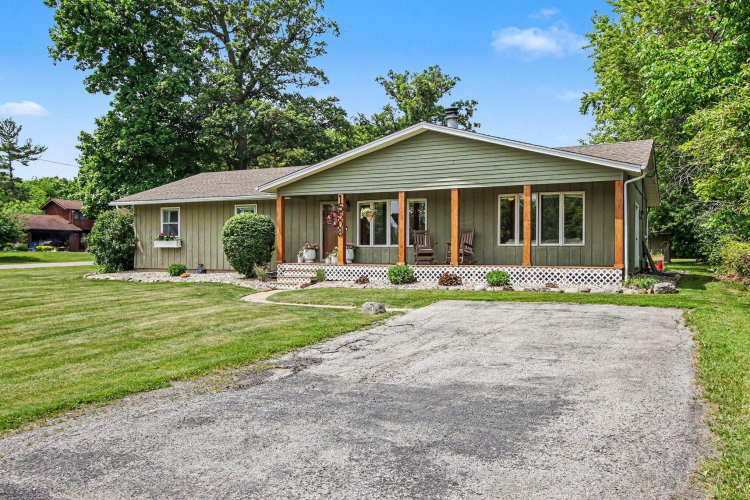 Listing Image 27