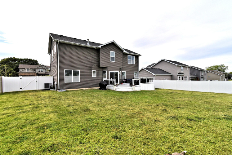 Listing Image 27