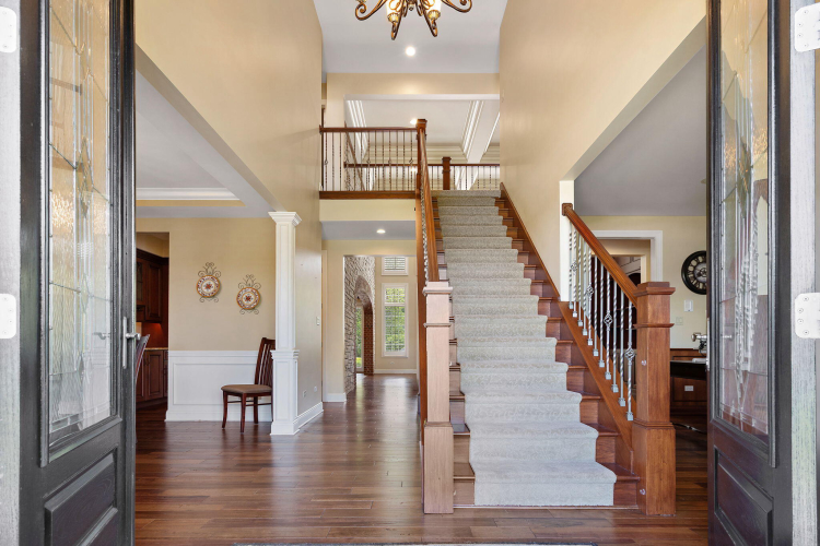 Listing Image 18