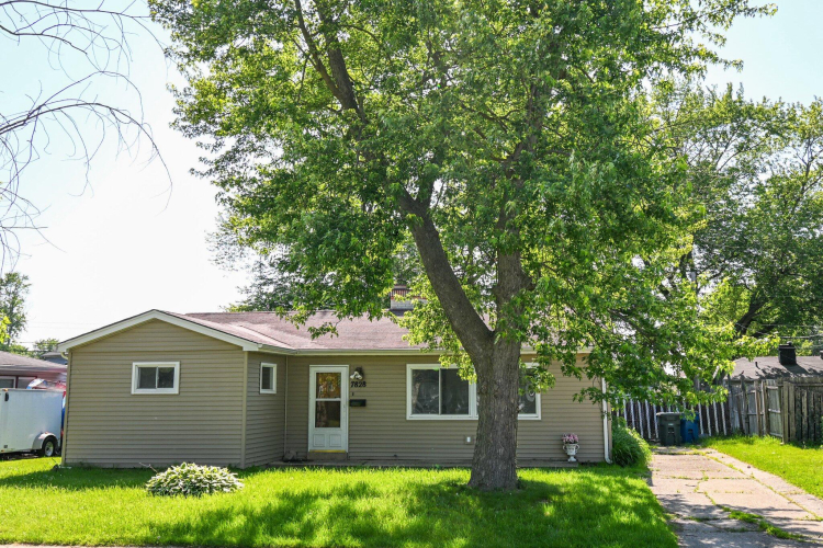 Listing Image 22