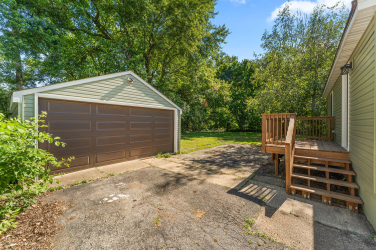 Listing Image 34