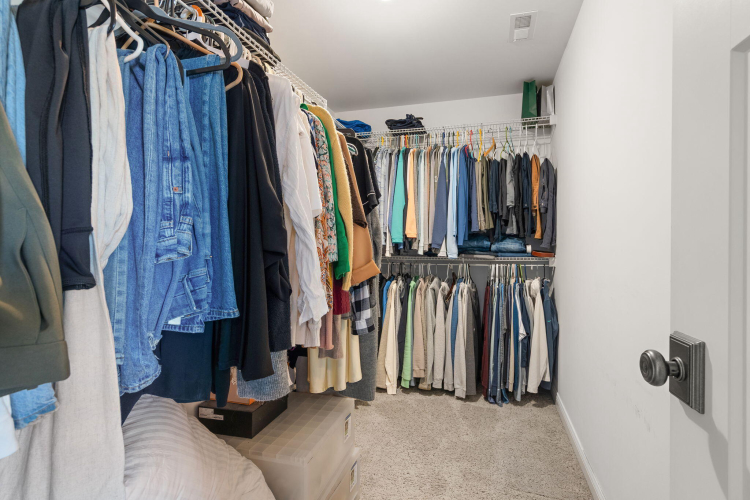 Listing Image 30