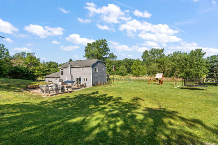 Listing Image 33