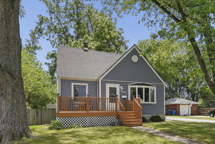 Listing Image 2