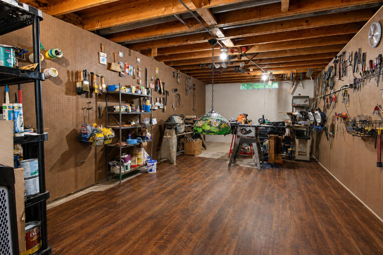Listing Image 31