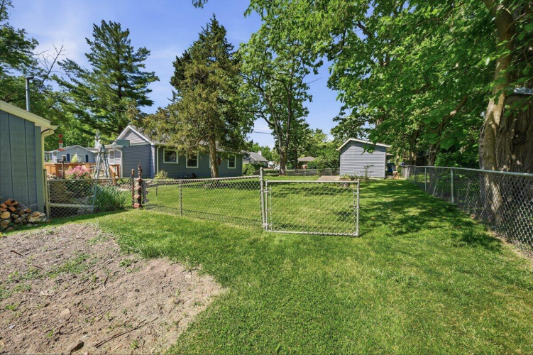 Listing Image 28