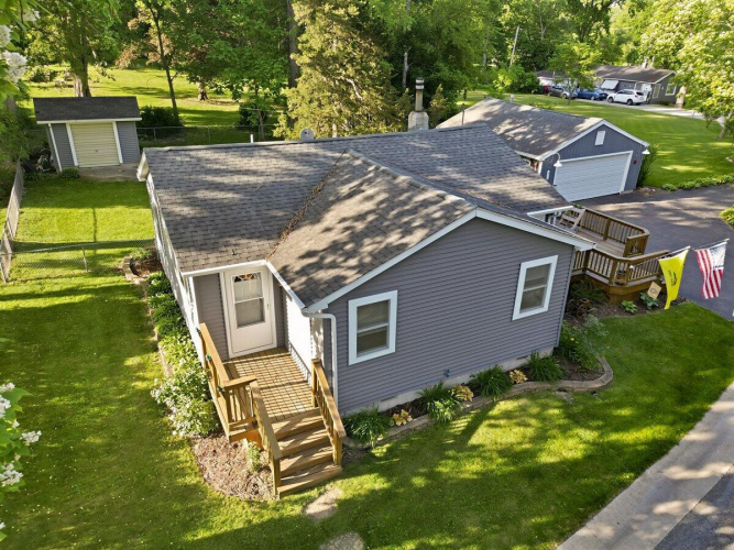 Listing Image 5