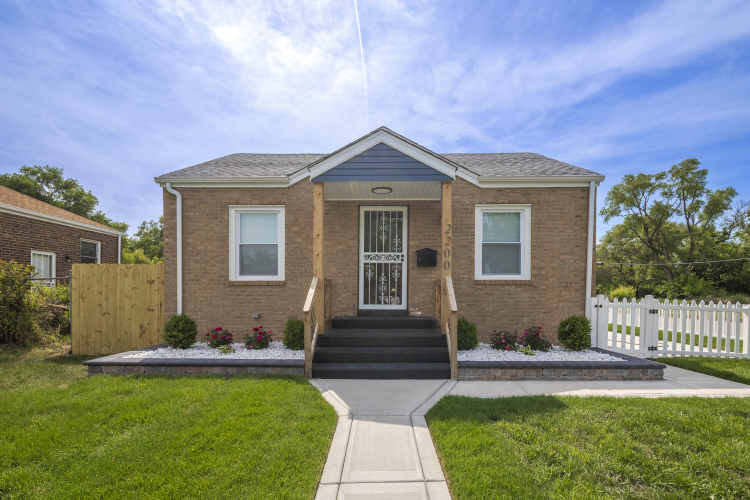 Listing Image 3