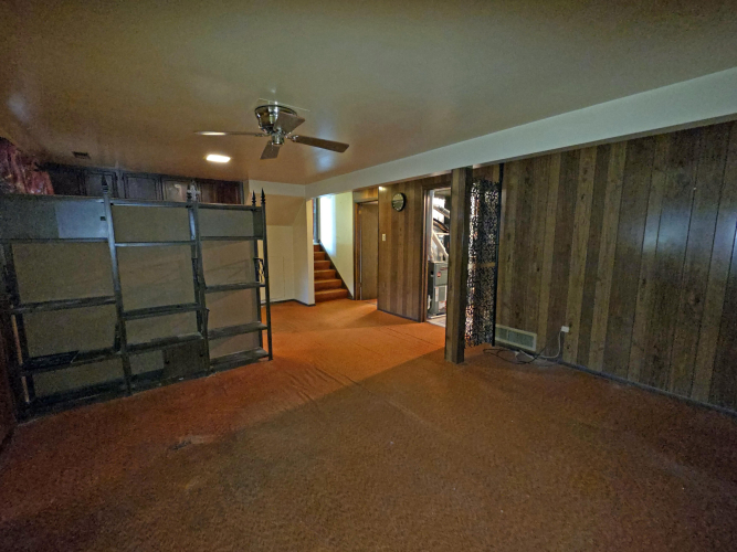 Listing Image 33