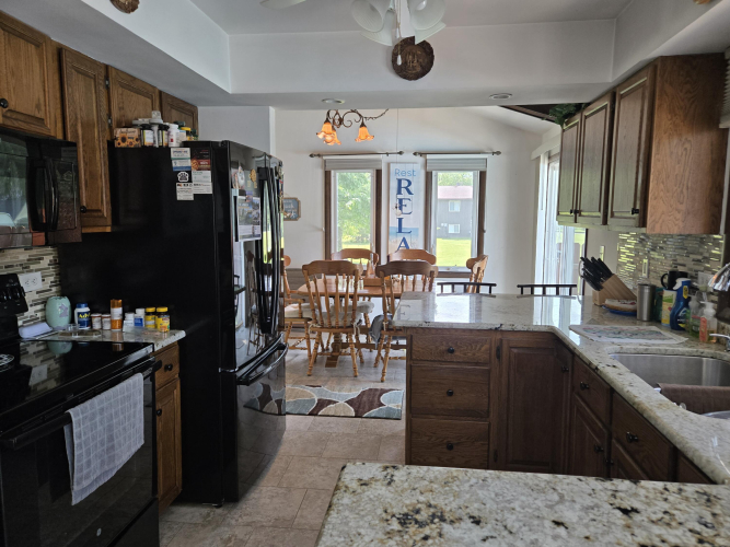 Listing Image 18