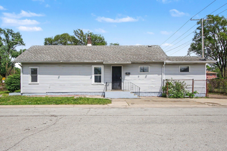 Listing Image 19