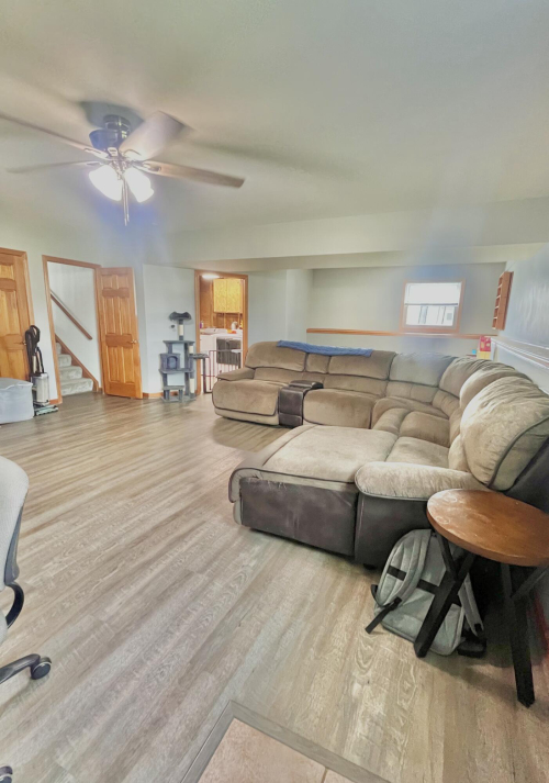 Listing Image 32