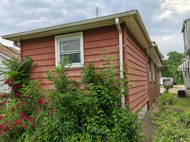 Listing Image 25