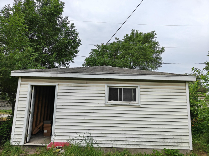 Listing Image 28