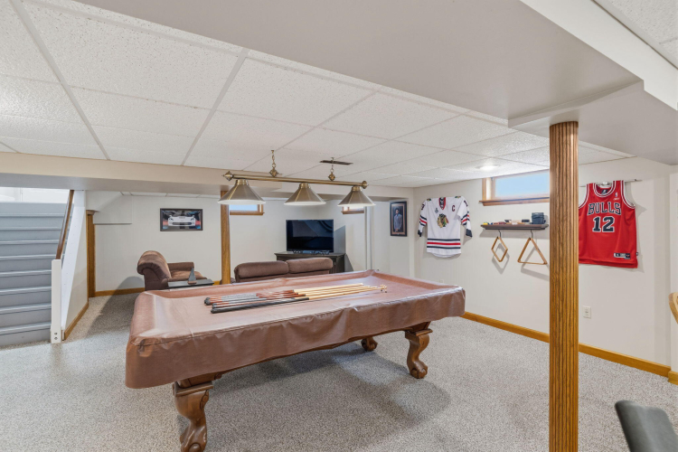 Listing Image 16