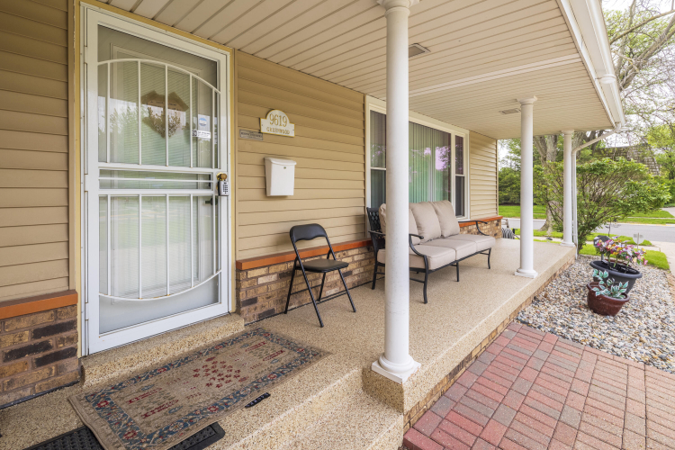Listing Image 50