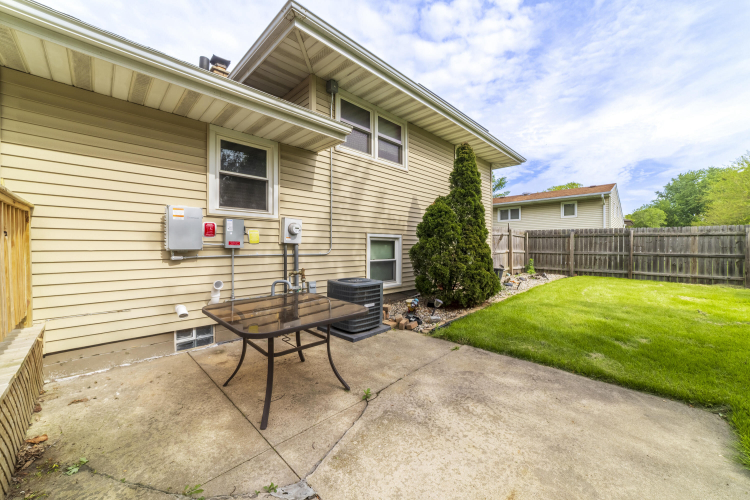 Listing Image 52