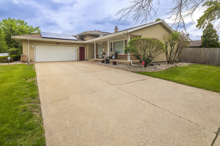 Listing Image 61