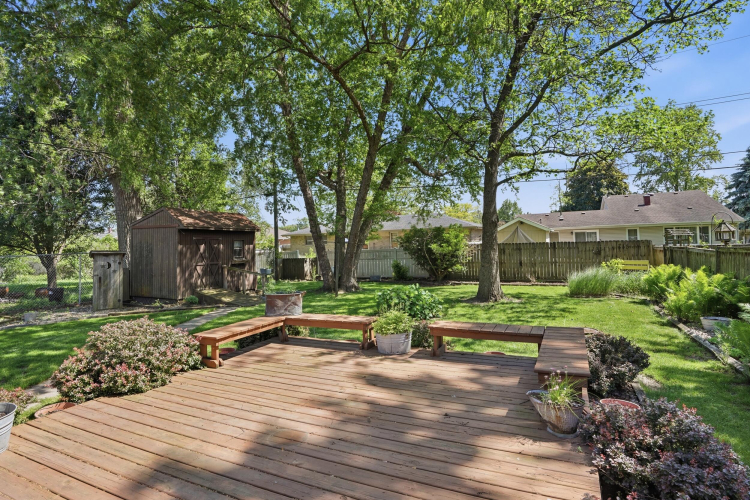 Listing Image 14