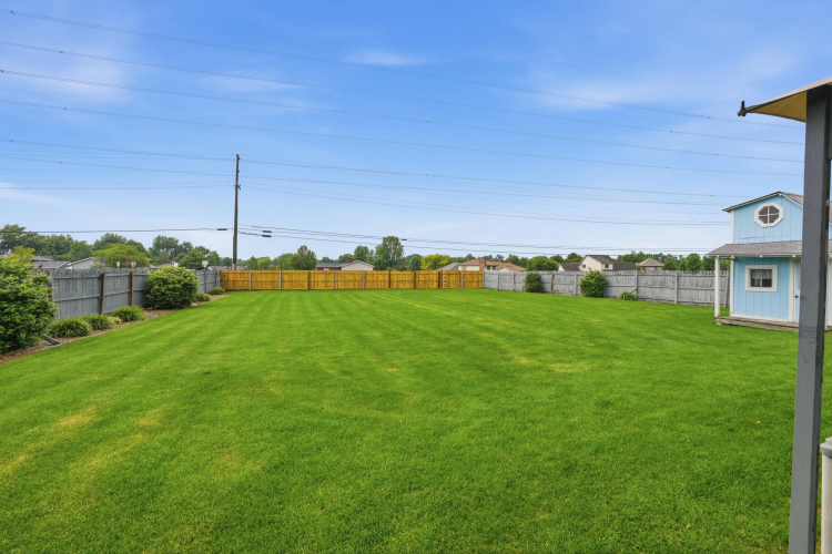 Listing Image 25