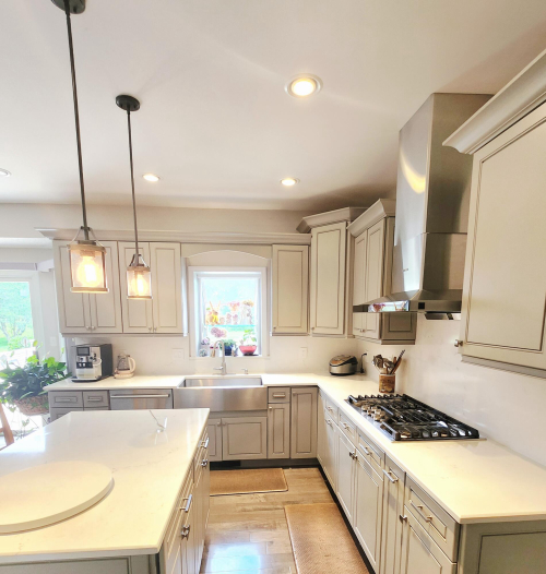 Listing Image 16