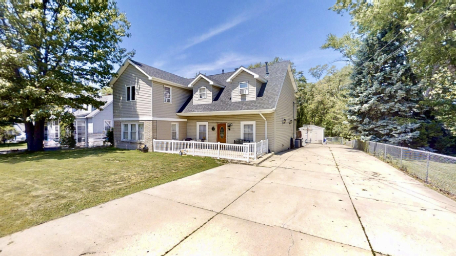 Listing Image 2