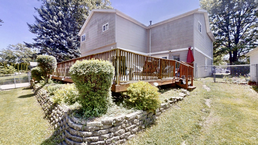 Listing Image 42