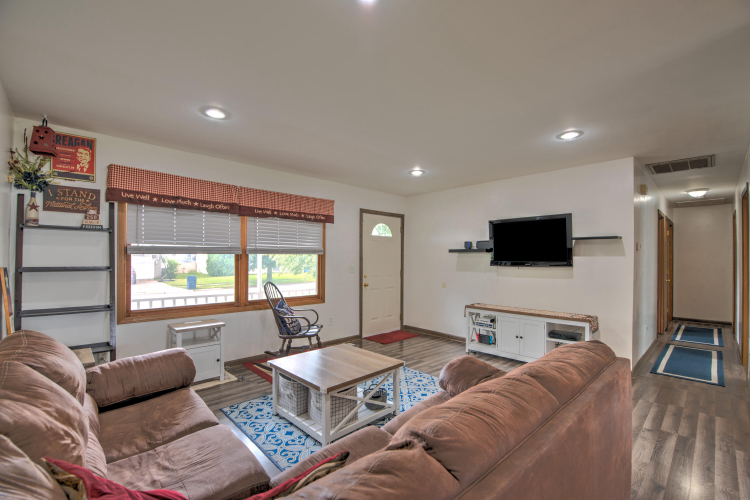 Listing Image 7