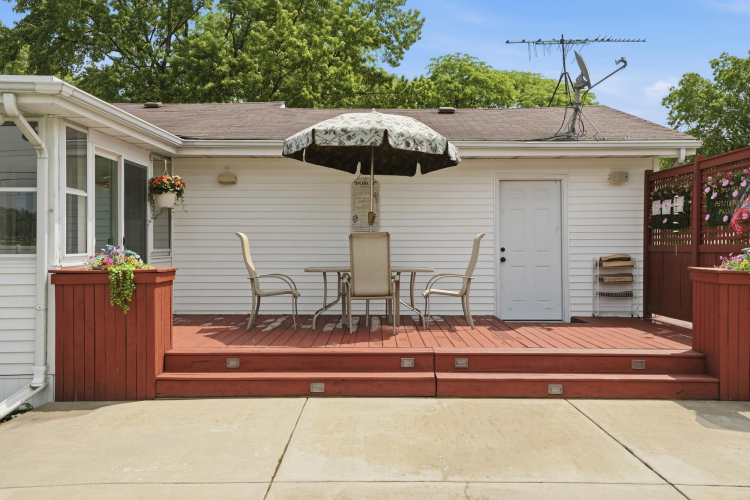 Listing Image 23