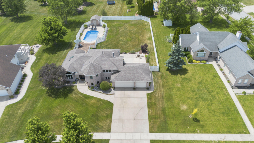 Listing Image 62